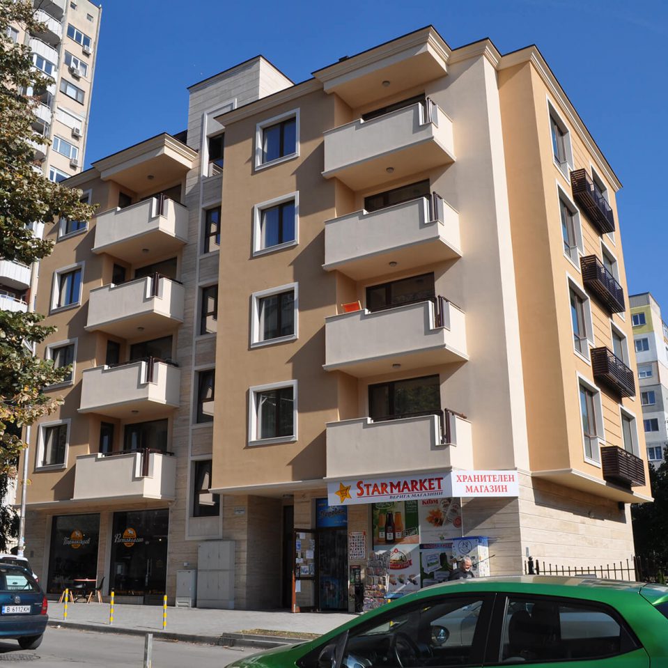 Жилища Варна - сграда Bakston