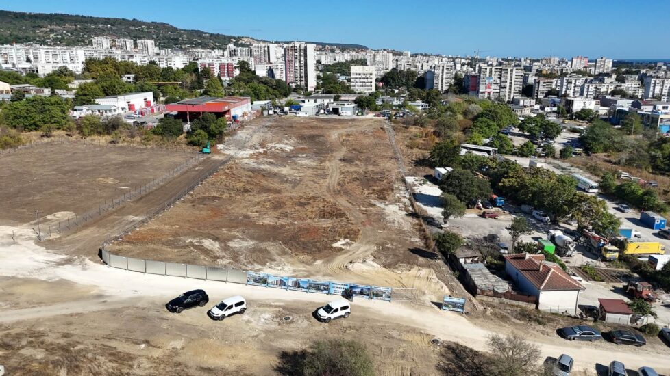 Изглед в страни